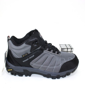 ������ ������ ����������������� ��������� Wind Roof �� ������� Vibram 4
