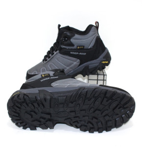 ������ ������ ����������������� ��������� Wind Roof �� ������� Vibram 7